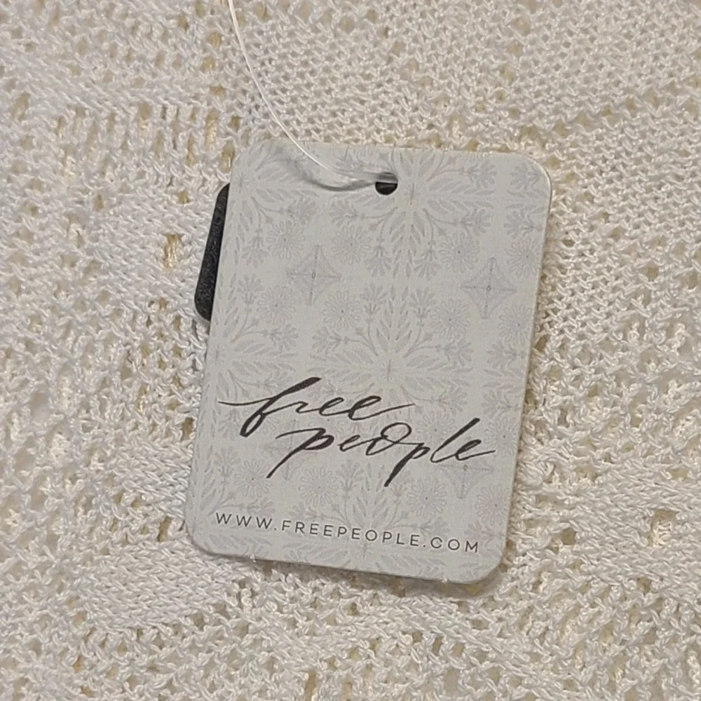 Free People Ivory Floral‎ Lace Long Sleeve Top Crew Neck Lettuce Trim NWT XS